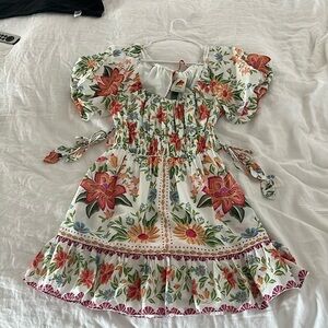 FARM Rio NWT Bloom Garden Off White Short Sleeve Mini Dress (xs)